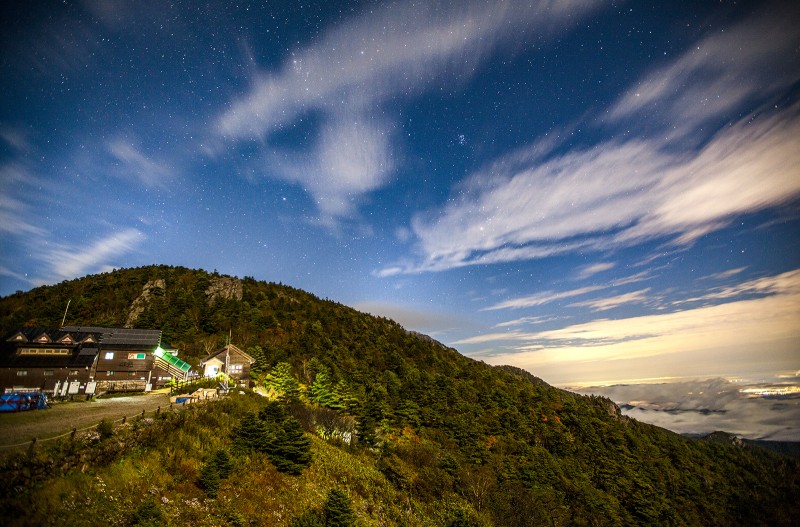 장터목의 가을 별밤