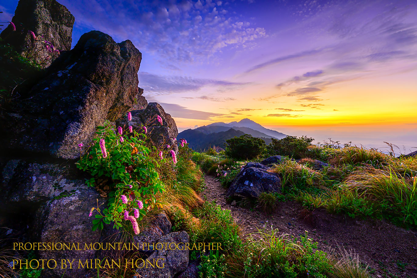 PHOTO BY HONG_MI_RAN | NIKON Z 8 | 2024:08:17 05:28:10 | ISO-160 | 4/1 sec | f 14 | 14 mm | EV=0 | ● WIDTH:1366 pixels  HEIGHT:911 pixels