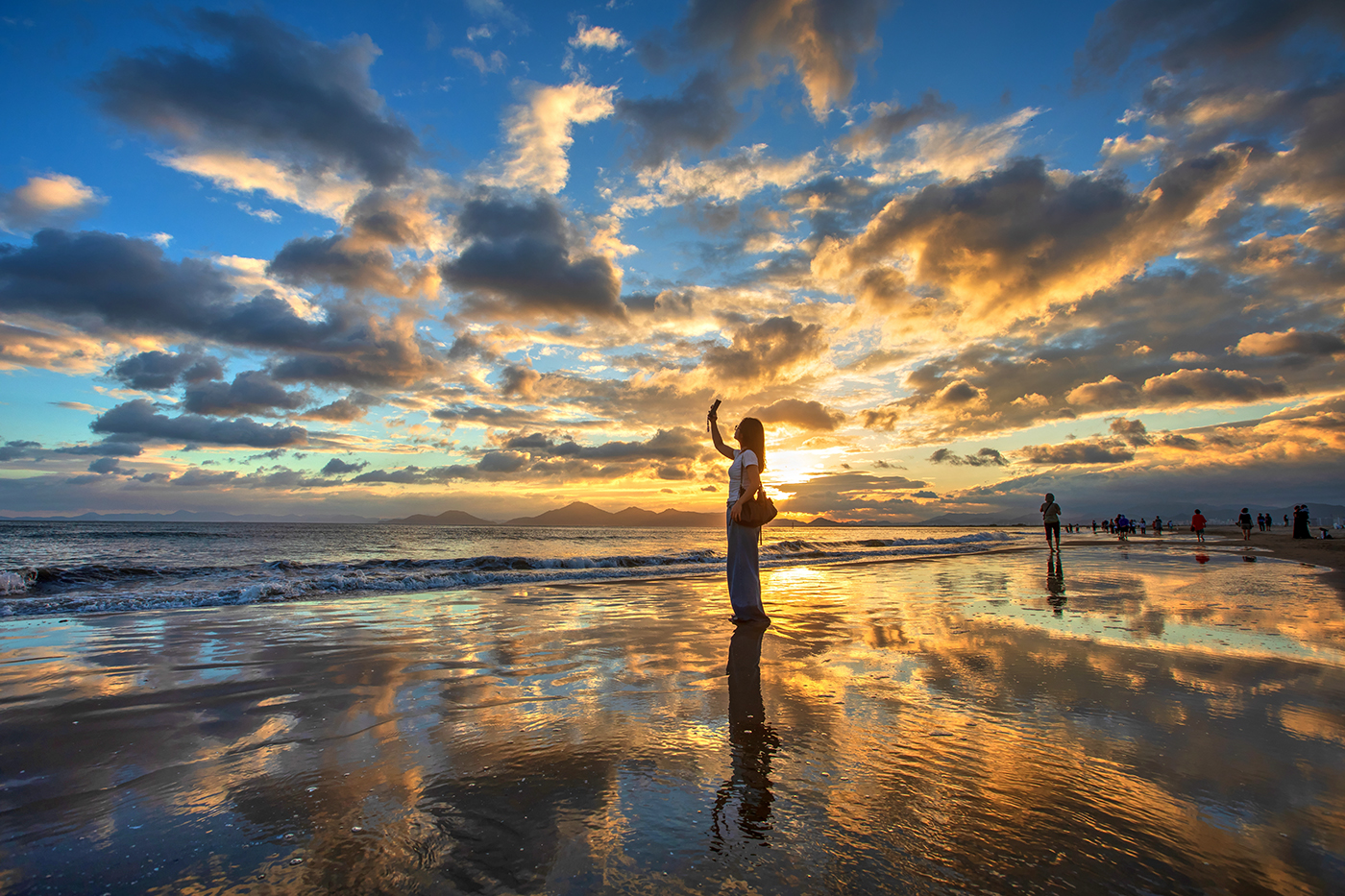 PHOTO BY  | Canon EOS 5D Mark IV | 2024:08:28 18:38:09 | ISO-160 | 1/250 sec | f 8 | 16 mm | EV=0 | ● WIDTH:1400 pixels  HEIGHT:933 pixels