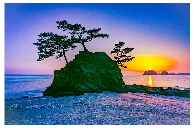 PHOTO BY  | NIKON Z 7_2  | 2024:03:15 18:26:26  | ISO-160 | 1/0 sec | f 8 | 24 mm | EV=-0.3 | ● WIDTH:  HEIGHT: