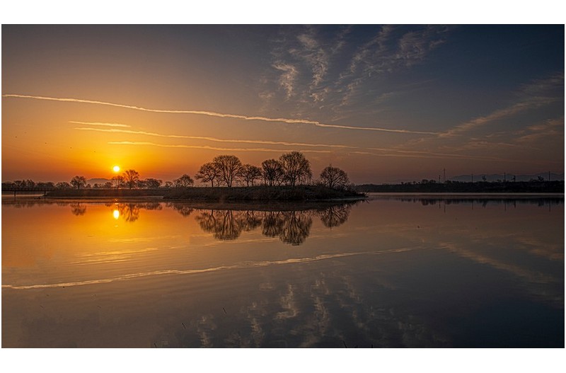 PHOTO BY  | NIKON D850  | 2024:03:16 06:54:24  | ISO-31 | 1/8 sec | f 22 | 26 mm | EV=0 | ● WIDTH:1200 pixels  HEIGHT:691 pixels
