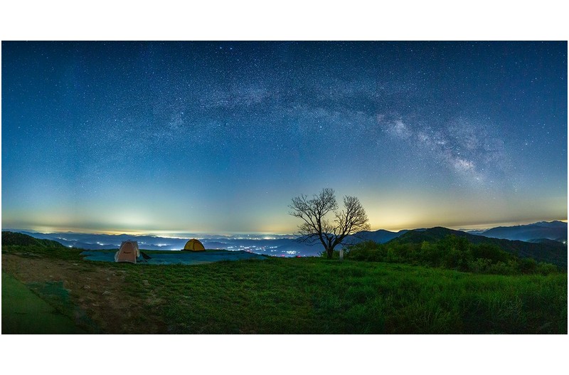 PHOTO BY  | Canon EOS 5D Mark III  | 2024:05:04 02:10:45  | ISO-2000 | 15/1 sec |  |  | EV=0 | ● WIDTH:1500 pixels  HEIGHT:779 pixels