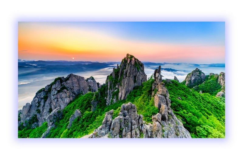 PHOTO BY photographer
PARK SEUNGWOO
S.KOREA  | Canon EOS 5D Mark IV  | 2022:05:22 06:04:17  | ISO-800 | 1/13 sec | f 8 | 16 mm | EV=0 | ● WIDTH:2100 pixels  HEIGHT:1313 pixels