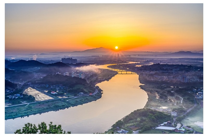 PHOTO BY  | NIKON Z 7_2  | 2024:05:14 05:39:34  | ISO-250 | 1/15 sec | f 18 | 36 mm | EV=0 | ● WIDTH:  HEIGHT: