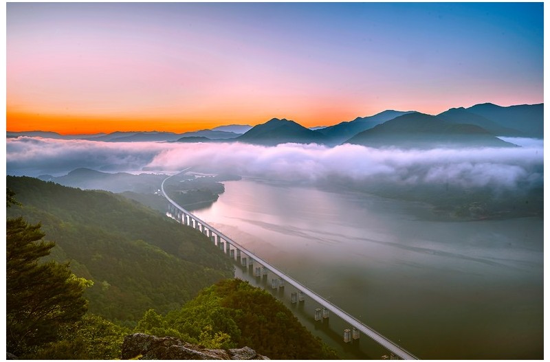 PHOTO BY  | NIKON Z 7_2  | 2024:05:14 05:15:49  | ISO-64 | 25/10 sec | f 16 | 24 mm | EV=0 | ● WIDTH:1800 pixels  HEIGHT:1200 pixels