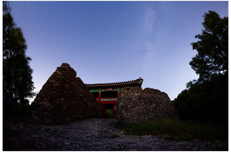 PHOTO BY  | NIKON D850  | 2024:05:18 02:27:25  | ISO-1600 | 30/1 sec | f 2.8 | 12 mm | EV=0 | ● WIDTH:1700 pixels  HEIGHT:1133 pixels