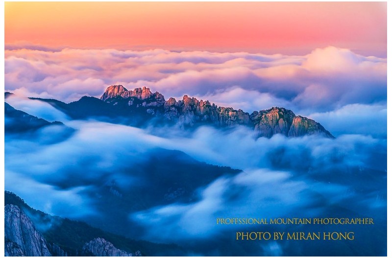 PHOTO BY HONG_MI_RAN  | NIKON Z 8  | 2023:06:02 19:31:48  | ISO-100 | 30/1 sec | f 9 | 100 mm | EV=0 | ● WIDTH:1366 pixels  HEIGHT:911 pixels