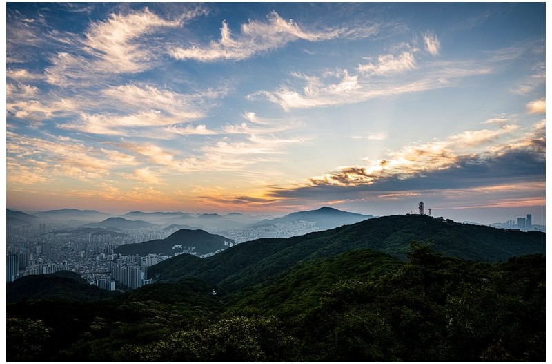 PHOTO BY KWON BYUNG JIN  | NIKON Z 8  | 2024:06:18 05:29:31  | ISO-100 | 1/30 sec | f 11 | 16 mm | EV=0 | ● WIDTH:1500 pixels  HEIGHT:1000 pixels