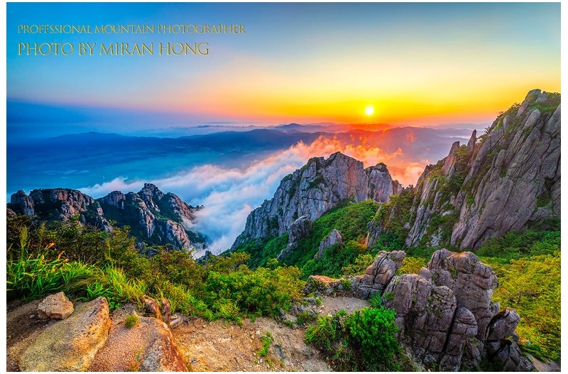 PHOTO BY HONG_MI_RAN  | NIKON Z 8  | 2024:08:03 05:58:03  | ISO-80 | 1/10 sec | f 11 | 14 mm | EV=0 | ● WIDTH:1366 pixels  HEIGHT:911 pixels