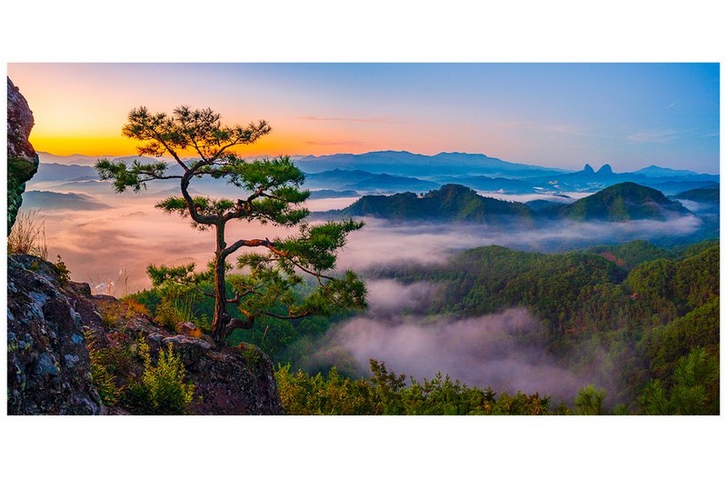 PHOTO BY  | NIKON D810  | 2024:09:05 05:48:54  | ISO-100 | 16/10 sec |  |  | EV=-2.3 | ● WIDTH:1420 pixels  HEIGHT:816 pixels
