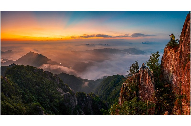 PHOTO BY  | NIKON D850  | 2024:09:08 05:31:06  | ISO-100 | 3/1 sec | f 9 | 17 mm | EV=-1.3 | ● WIDTH:1400 pixels  HEIGHT:765 pixels