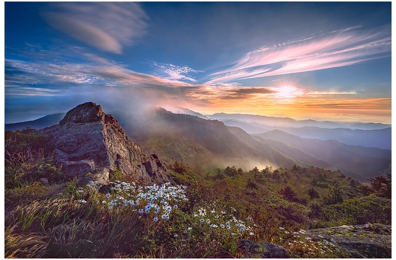 PHOTO BY  | NIKON Z 7_2  | 2024:09:19 06:46:55  | ISO-100 | 1/200 sec | f 11 | 14 mm | EV=0 | ● WIDTH:1700 pixels  HEIGHT:1133 pixels