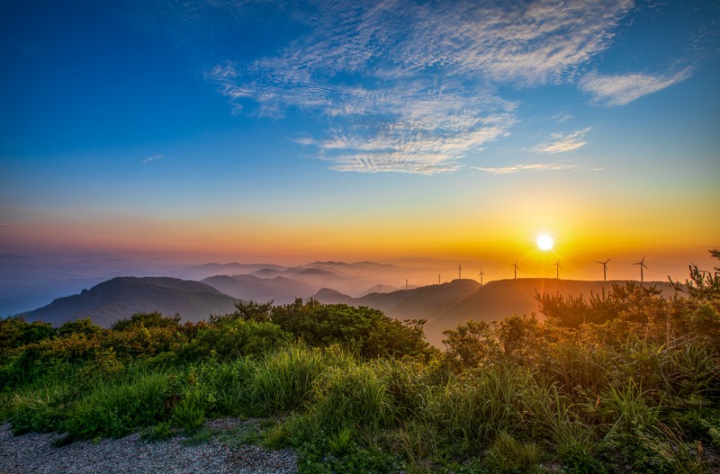 한우산