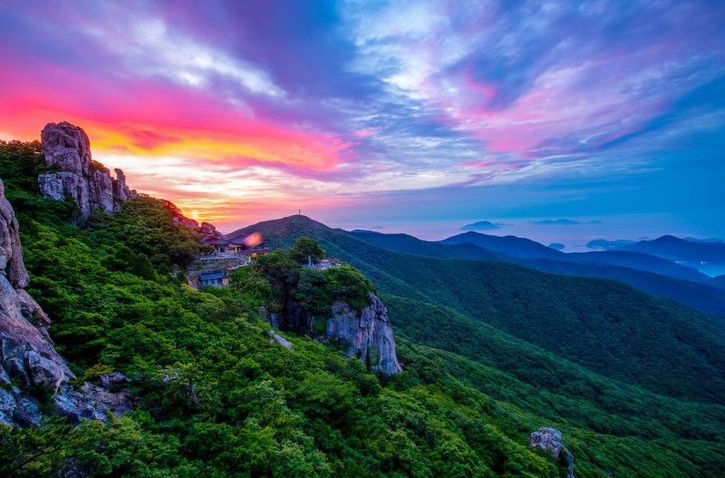 산사의 여명2