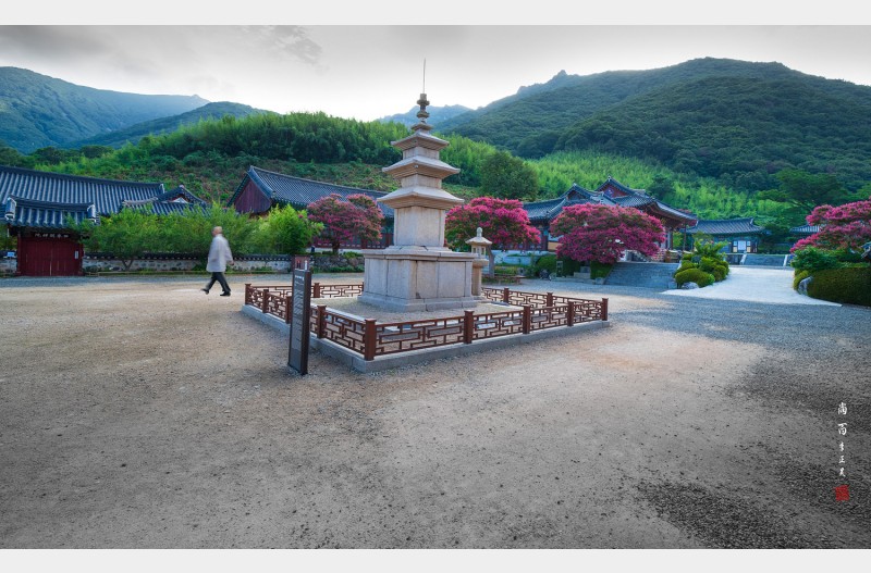 표충사