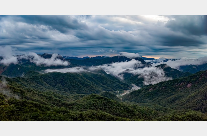 앞산의 해넘이때